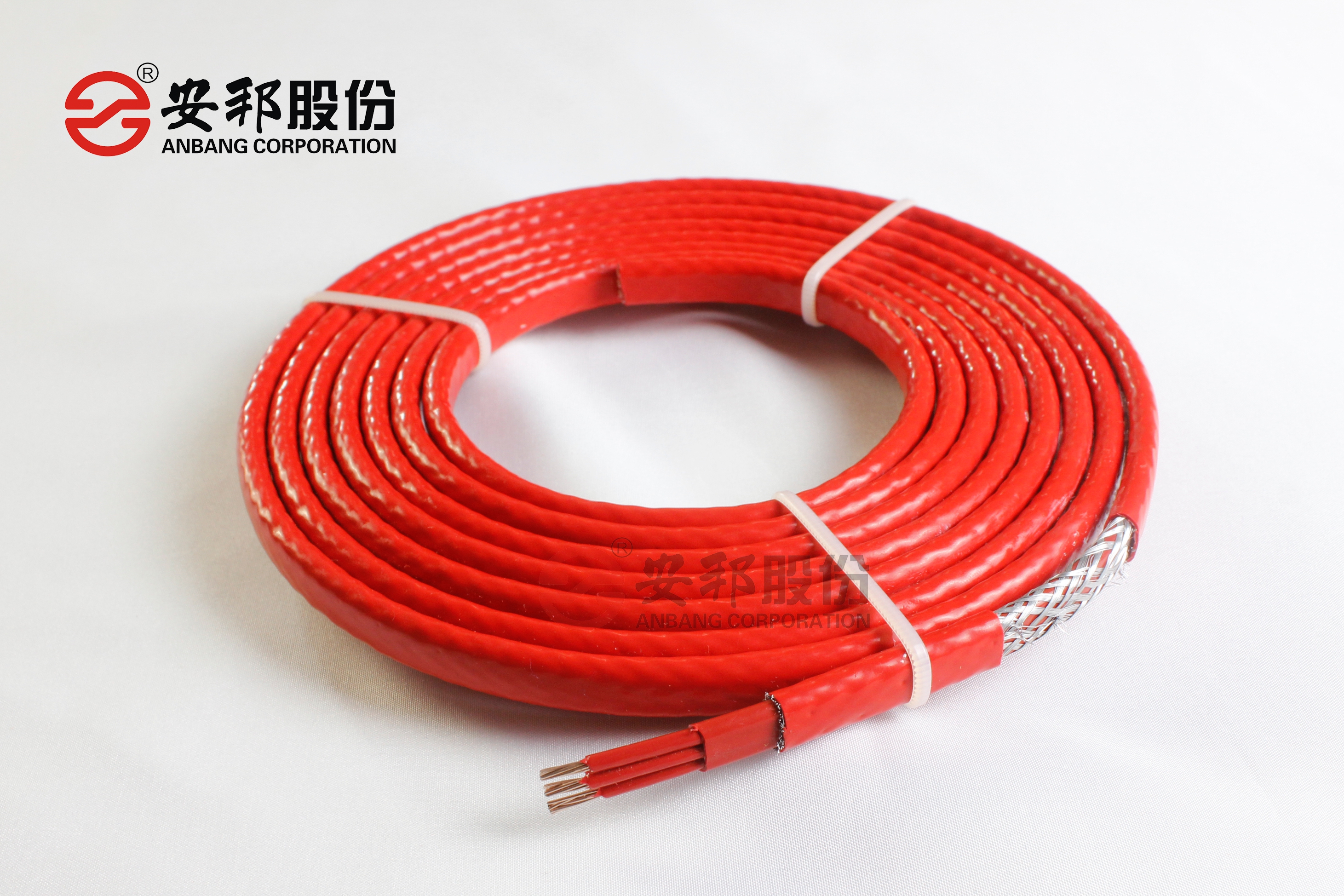 三芯串聯恒功率電正能量入口帶