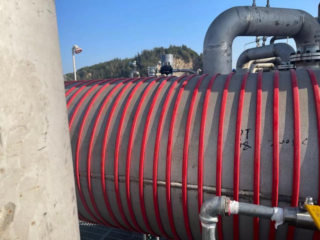 電正能量入口帶管道安裝