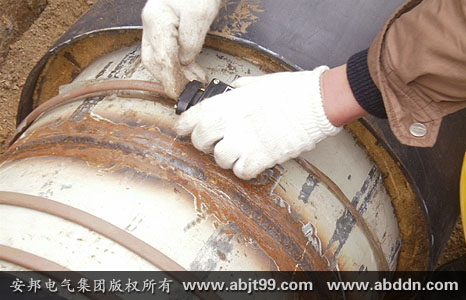 青島港石油管道電正能量入口保溫工程(圖6)